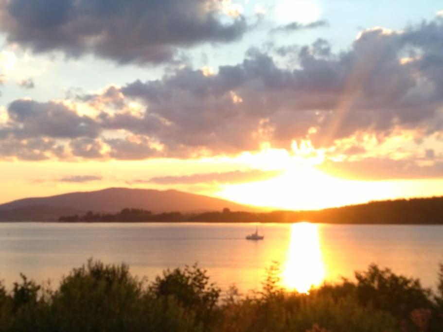 Apartman S Terasou A Vyhledem Na Jezero Lipno Kovarov  Dış mekan fotoğraf