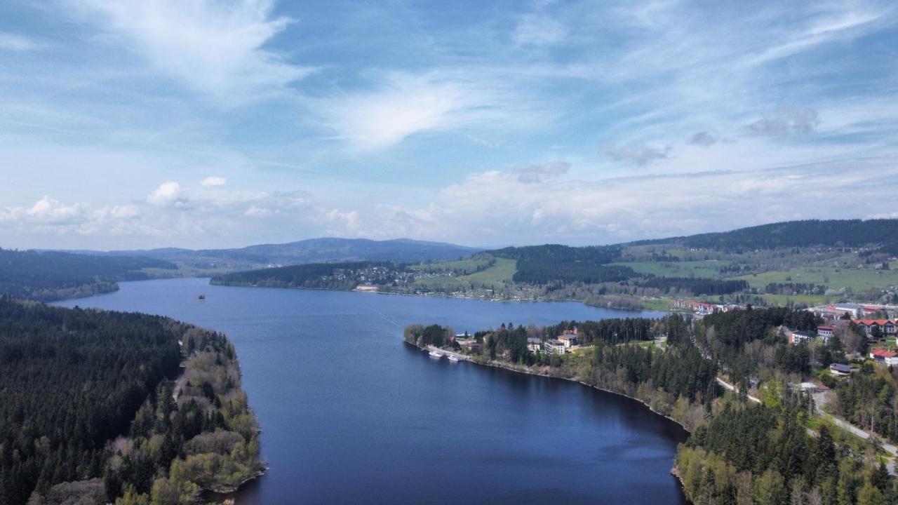 Apartman S Terasou A Vyhledem Na Jezero Lipno Kovarov  Dış mekan fotoğraf