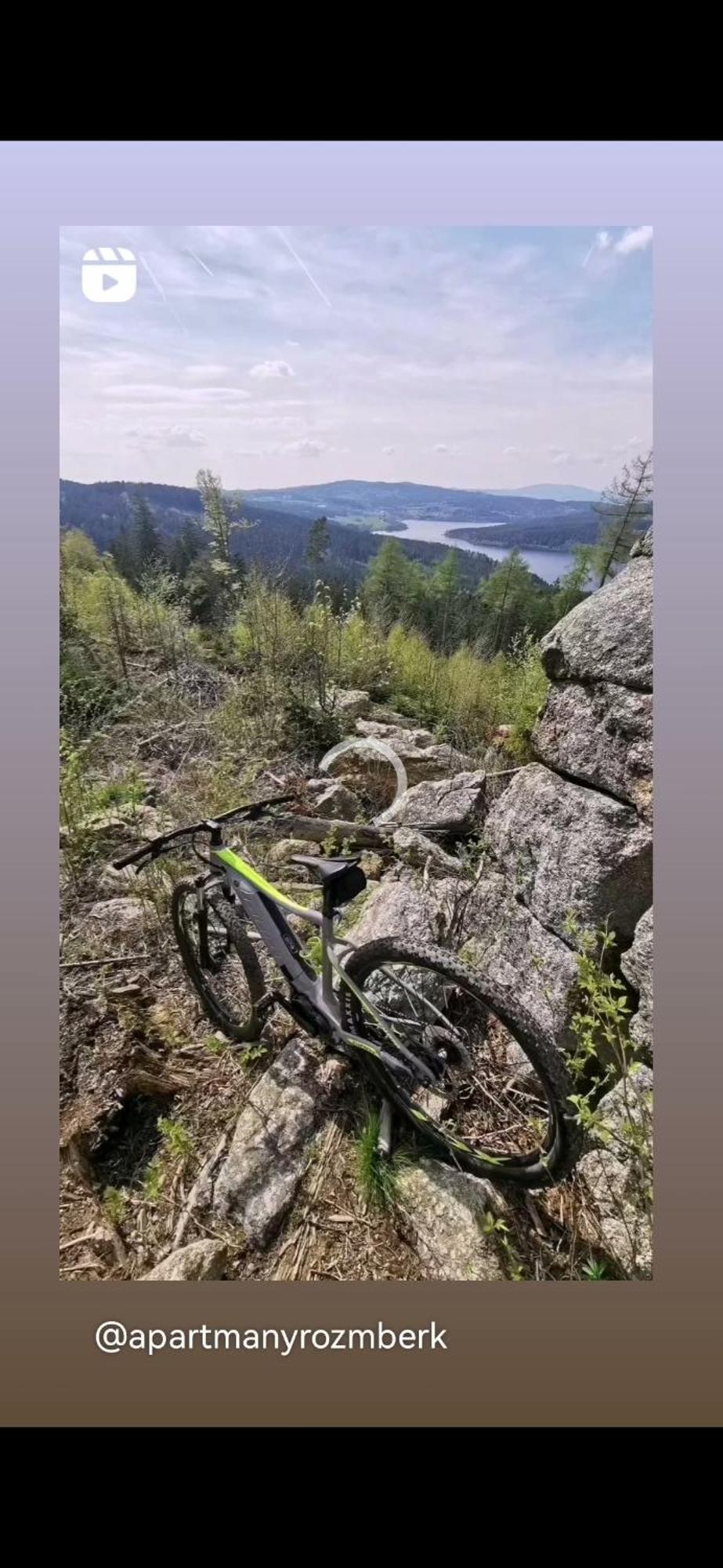 Apartman S Terasou A Vyhledem Na Jezero Lipno Kovarov  Dış mekan fotoğraf